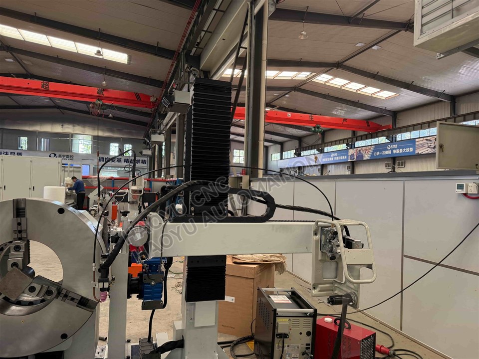 Auto Flipped Pipe Flange Seam Welding Machine suppliers