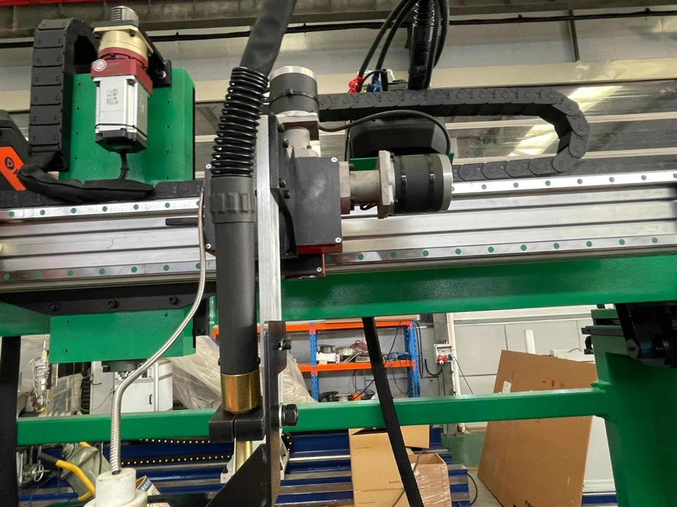 Auto MIG Aluminum Fuel Tank Welding Machine best