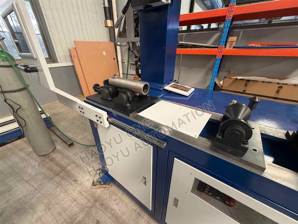 Automatic Oil Port MAG Welding Machine For Hydraulic Cylinder Manufacturing factory
