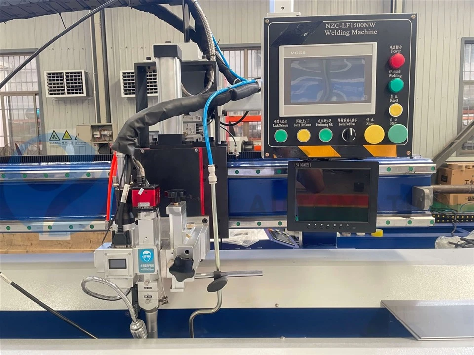 Automatic Straight Seam Laser Welding Equipment factory