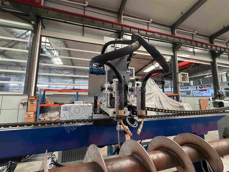 Laser Tracking Spiral Seam Welding Machine factory