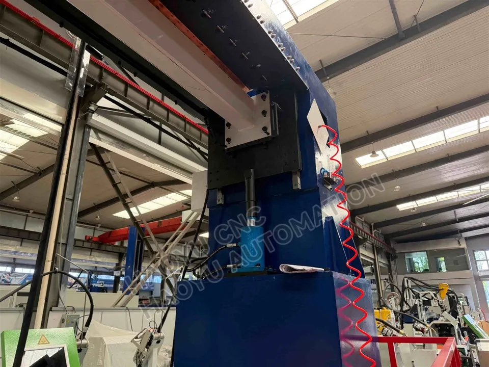 TIG Longitudinal Seam Welding Machine For 2mm Stainless Steel Cylinders And Tubes suppliers